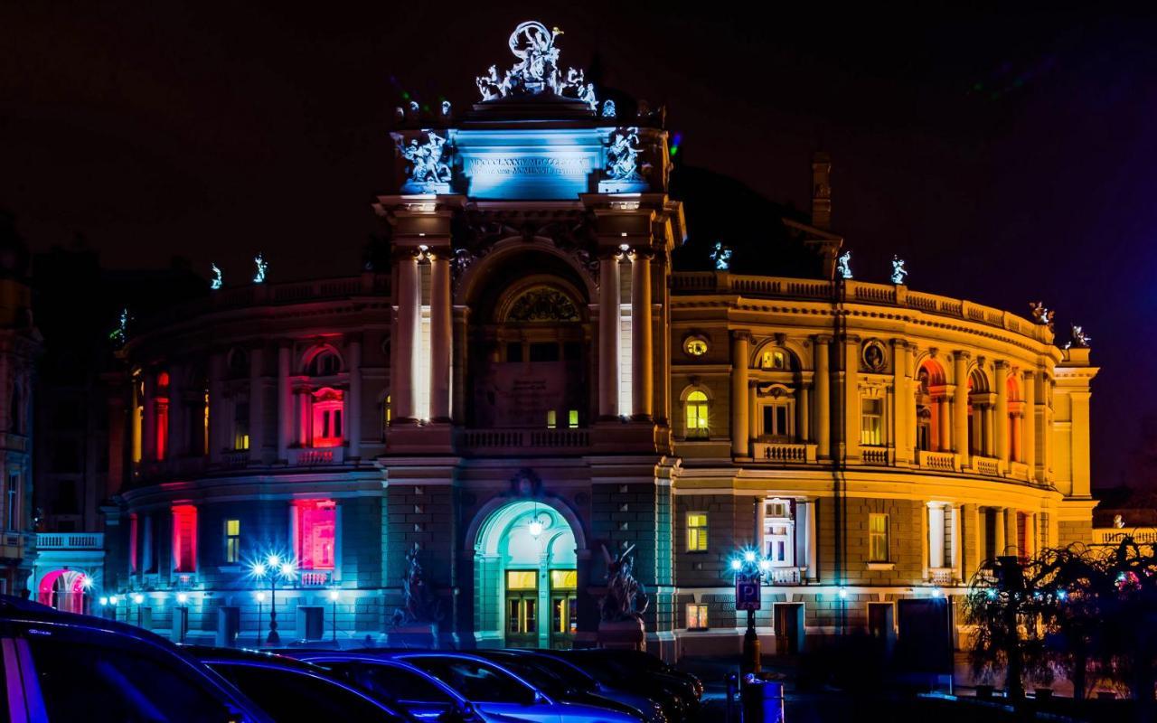 Затишні Апартаменти, Вулиця Дерибасівська, 13 Odessa Zewnętrze zdjęcie